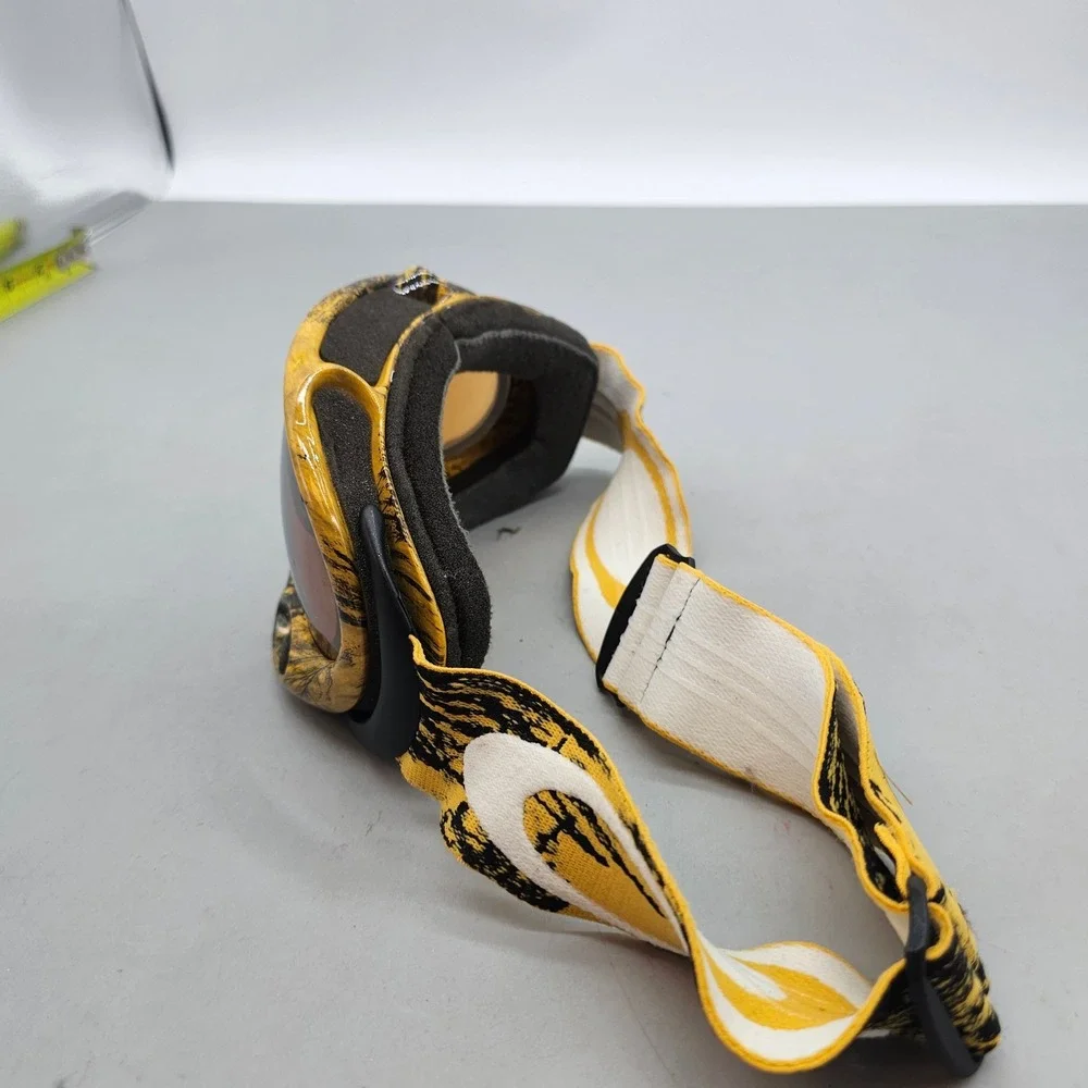 Oakley vintage goggles